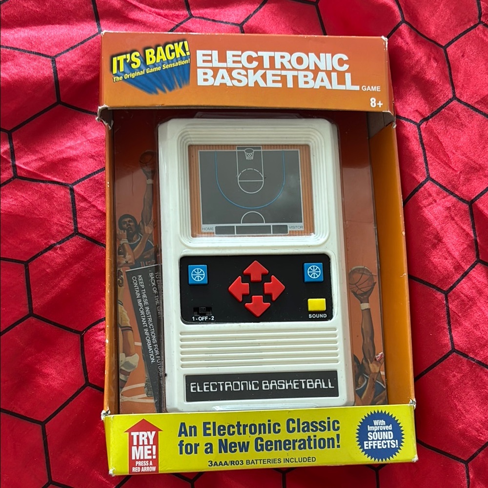 Electronic Basketball Game - White and Black